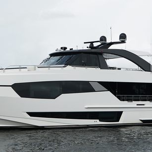 Ocean Alexander 28R Open