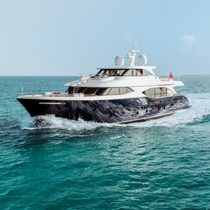 Moonen 110 Mustique