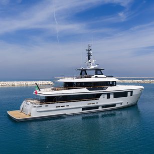 Cantiere delle Marche Deep Blue 115