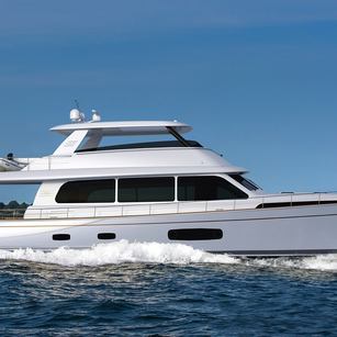 Grand Banks GB85 Flybridge