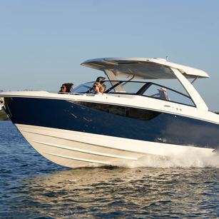 Cobalt Boats R35 Outboard