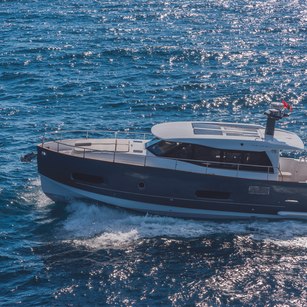 Azimut Magellano 43 HT