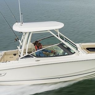 Boston Whaler 240 Vantage