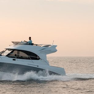 Beneteau Antares 30