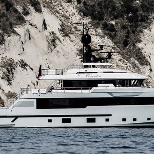 Cantiere delle Marche Flexplorer 130