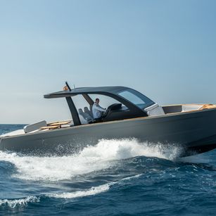 Maxim Yachts MAX43 Race