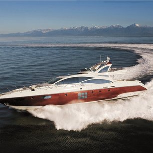 Azimut 103S