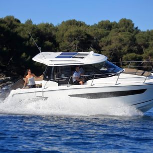 Jeanneau Merry Fisher 895