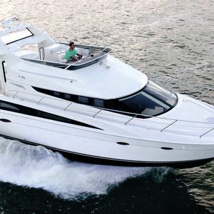 Carver 47 Motor Yacht