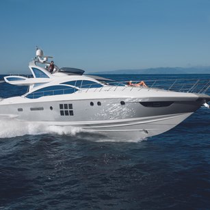 Azimut 72S