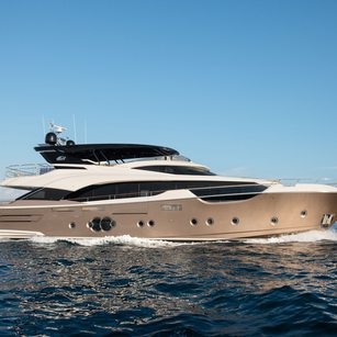 Monte Carlo Yachts MCY 96