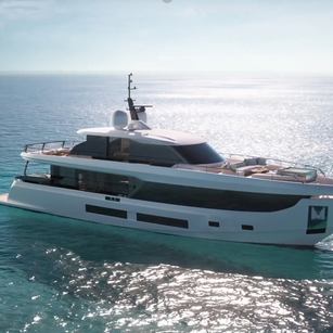 Azimut Grande 30M