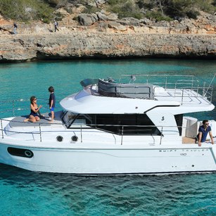 Beneteau Swift Trawler 30