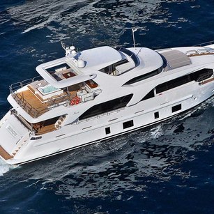 Benetti Delfino 93'