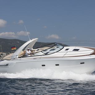 Bavaria Sport 38