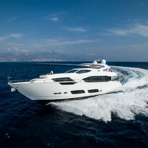 Sunseeker 95 Yacht