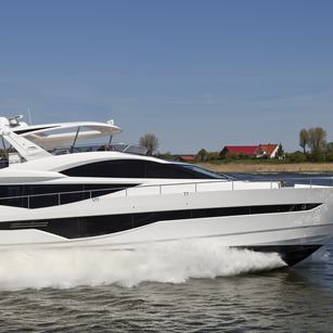 Galeon 780 Crystal