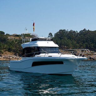 Rodman 1090 Evolution Flybridge