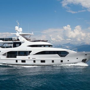 Benetti Supreme 108