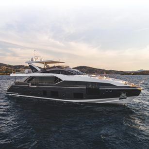 Azimut Grande 27M