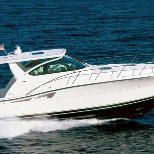 Tiara 4200 Open