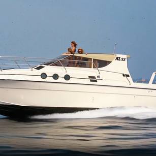 Azimut AZ 32' Targa