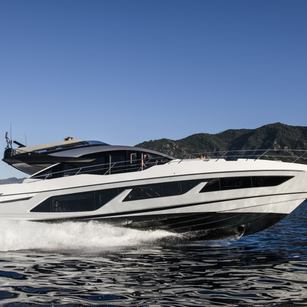 Sunseeker 74 Sport Yacht