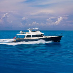 Grand Banks GB62 Flybridge