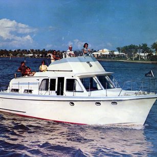 Hatteras 34 Double Cabin