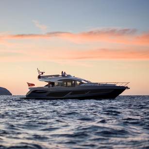 Sunseeker 74 Sport Yacht XPS