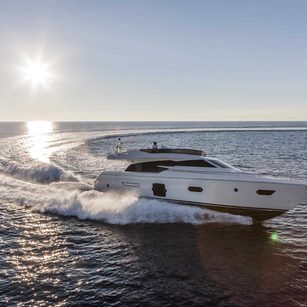 Ferretti 750