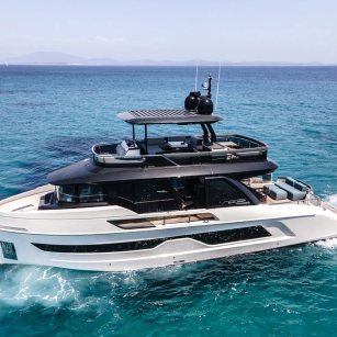Explorer Yachts Explorer 62