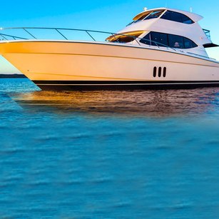 Maritimo M62