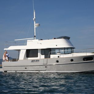 Beneteau Swift Trawler 44