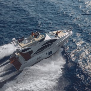 Azimut 38