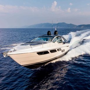 Pershing 5X