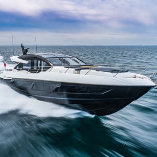 Sunseeker Predator 74 XPS