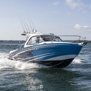 Beneteau Yachts Antares 7 Fishing