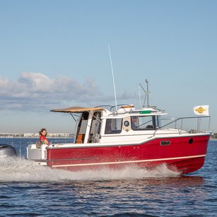 Ranger Tugs R-23