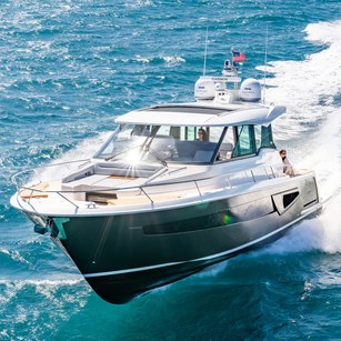 Tiara Yachts EX54