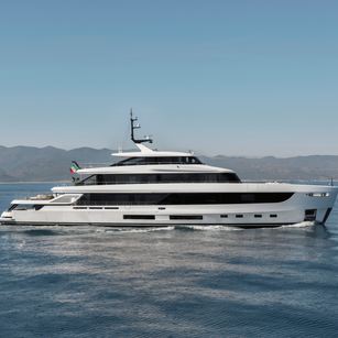 Azimut Grande 44M