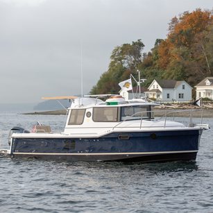 Ranger Tugs R-25