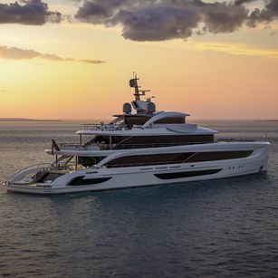 Benetti B.Century 75M