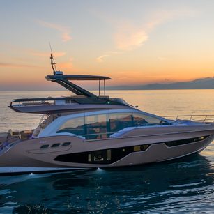 Sessa Marine Fly68 Gullwing