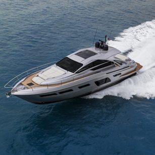 Pershing 7X