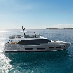 Azimut Fly 82
