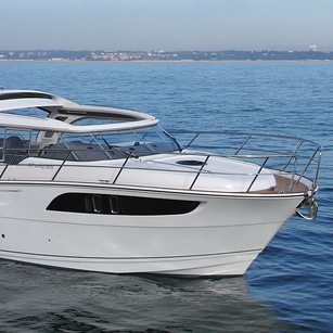 Marex 320 Aft Cabin Cruiser