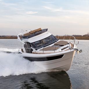 Galeon 360 Fly