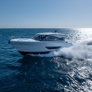Maritimo S50 Sedan