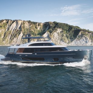 Azimut Magellano 25M